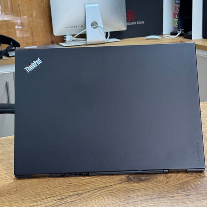 Lenovo ThinkPad X1 Carbon Gen 4 – 2-Core Intel Core i5 6th Gen | Ultralight Business Laptop – Certified | Checked by Technology Zone